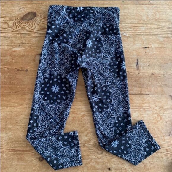 𝅺euc Lorna Jane Bandana Babe 7/8 core tight sz xs - Picture 2 of 8